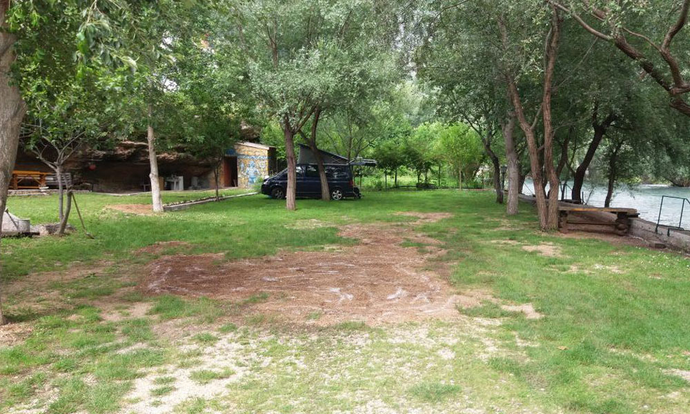 River Camp Bara