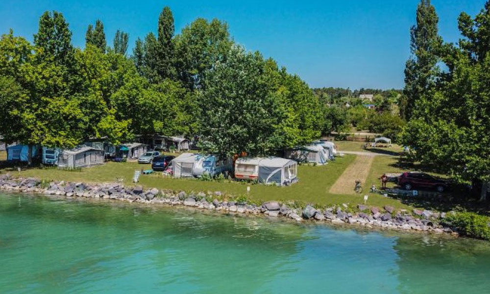 Balatontourist Strand-Holiday